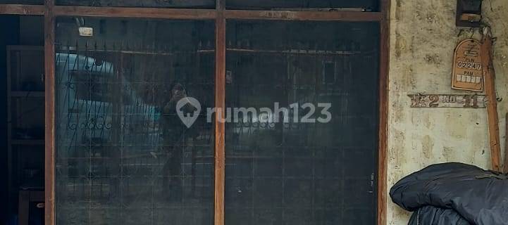 House Near Main Road in Malaka Duren Sawit S6229 1