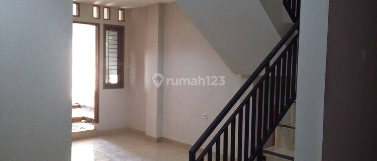 Rumah Kecil Di Pancoran Baru Dibangun Dan Siap Huni 1