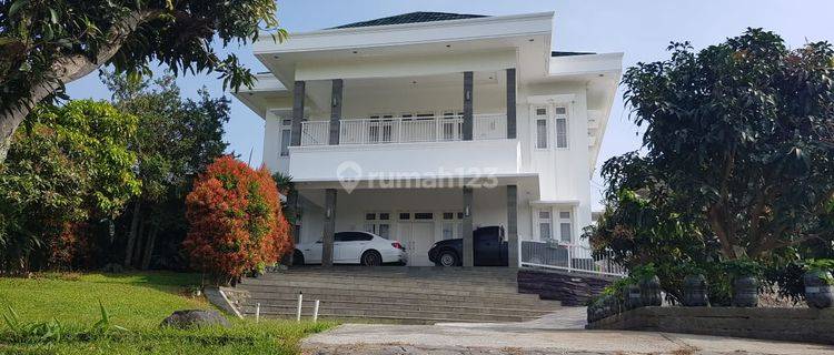 VILLA EXCLUSIVE STRATEGIS VIEW CANTIK Di Cipanas Puncak 1