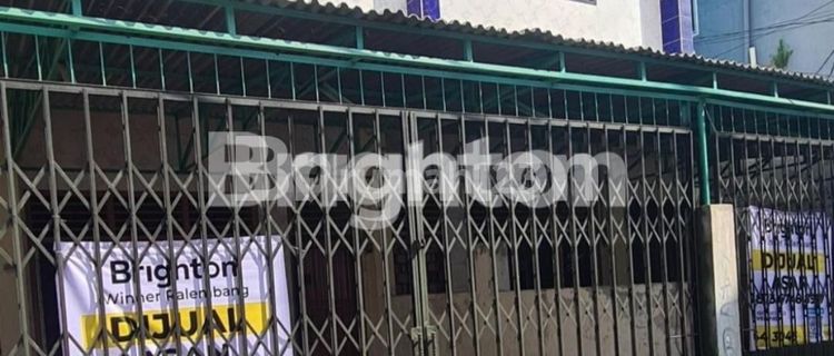 town house in the city center 1