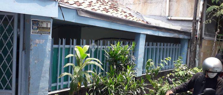 Rumah Krendeng Selatan Jakarta Barat 1