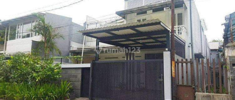 Rumah Mewah Siap Huni Sayap Riau Bandung 1