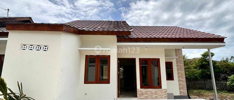 RUMAH EXCLUSIVE KONSEP TOWN HOUSE, HARGA TERBAIK DAN BERADA DITENGAH KOTA KUPANG 1