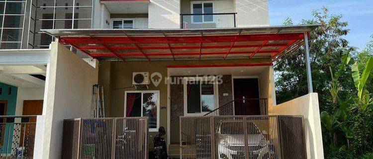 Rumah Siap Huni 2 Lantai Semi Furnished Dekat Jec  1