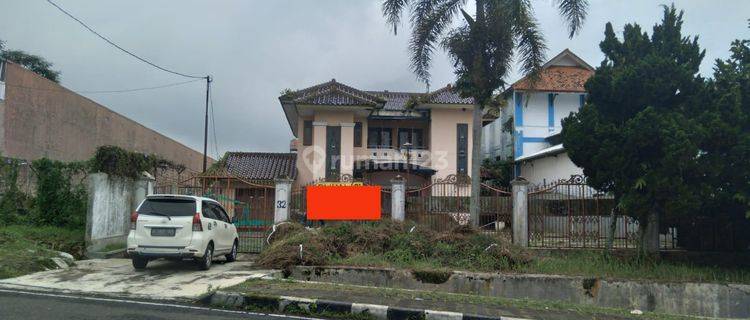 Rumah Mewah Luas Di Kuningan Cirebon 1