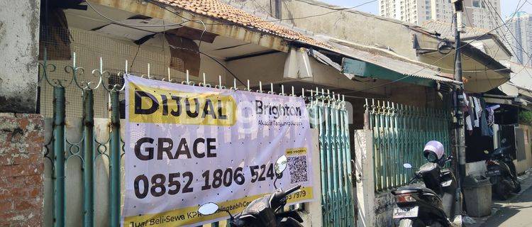 RUMAH TUA TANJUNG DUREN SELATAN HITUNG TANAH, 1 LANTAI, STRATEGIS 1