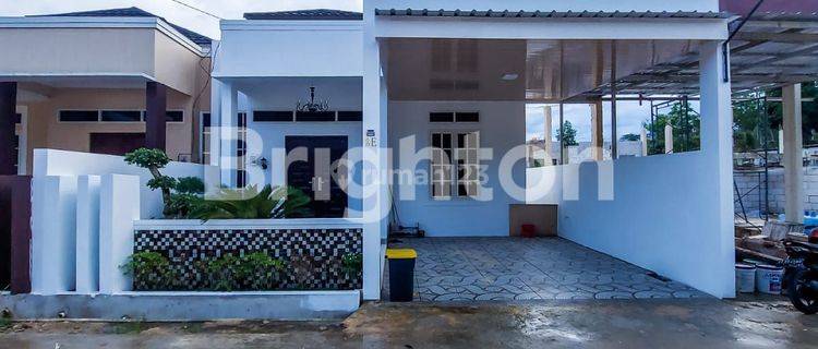 RUMAH MODERN 2 MENIT DARI STT MIGAS KM 8 1