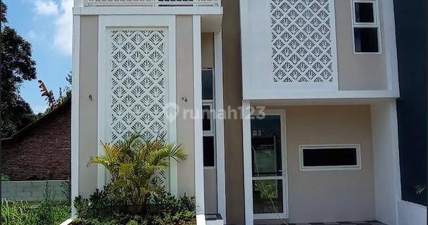 Rumah Baru Seperti Villa  HGB - Hak Guna Bangunan 1