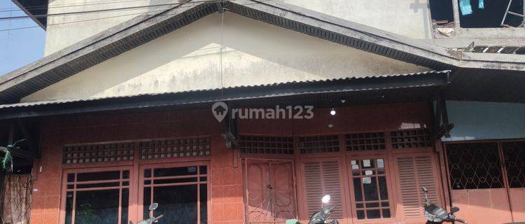 Rumah Jln  Komyos Sudarso / Jln Hanura Gang Semangka 2 1