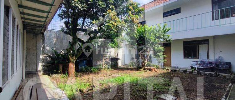 Wide House with SHM in Trunojoyo Wing, Riau, Bandung City 1