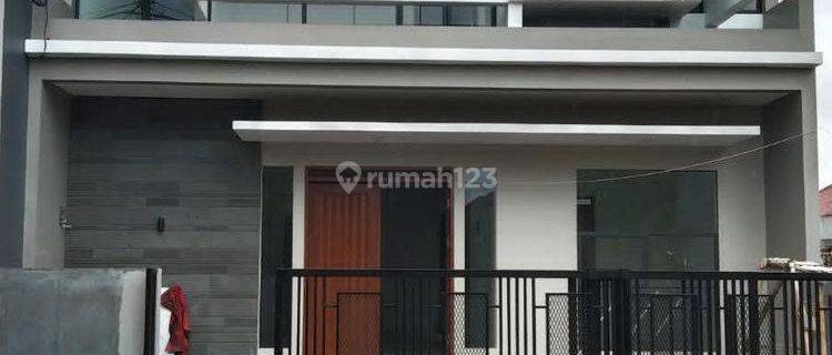 Jual rumah di Batununggal indah
Siap pakai 1