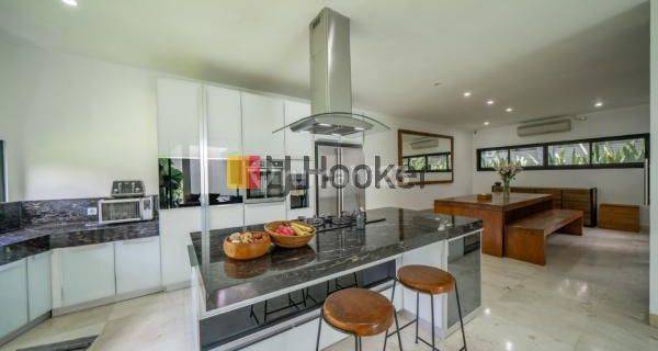 Beautiful Modern Villa For Sale In Umalas Area 1