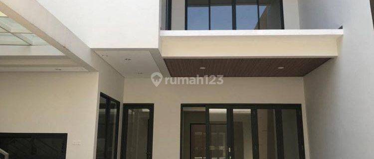 Rumah Baru di Tengah Kota Dekat Alun Alun Bandung 1