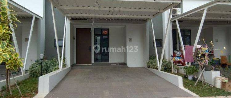 Dijual rumah metland 1