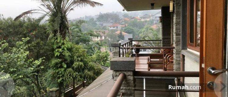 DIJUAL RUMAH MEWAH LUAS DI DAGO PAKAR RESORT 1