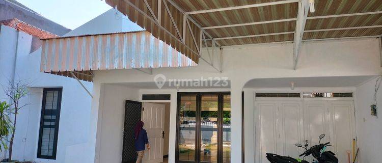 DISEWAKAN RUMAH DARMO PERMAI UTARA TERAWAT DAN LOKASI STRATEGIS 1