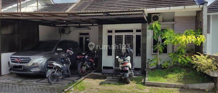 Rumah nyaman dalam kota dekat jalan Tuanku Tambusai-Pekanbaru 1