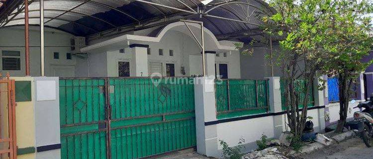 Rumah Bagus Semi Furnished SHM di Jajar, Solo 1