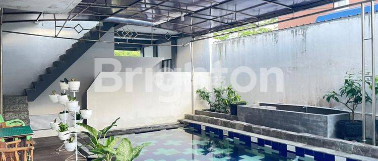 TURUN HARGA  RUMAH CANTIK DI PERUMAHAN WIKA 1