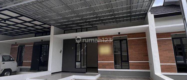 Rumah Baru 4 Kamar Tidur Taman Kopo Indah 1