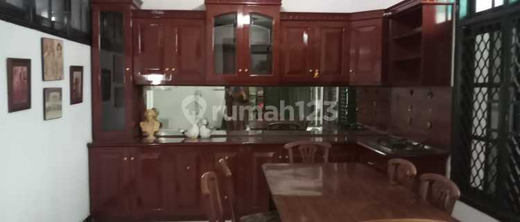 LANGKA!!RUMAH LAMA MASIH BAGUS, PONDOK TJANDRA BELIMBING, LT 168 M2, 1