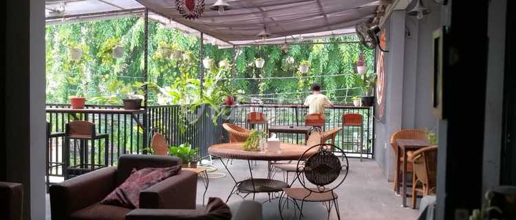 Boarding House with a Cafe in Jatipadang, South Jakarta 1
