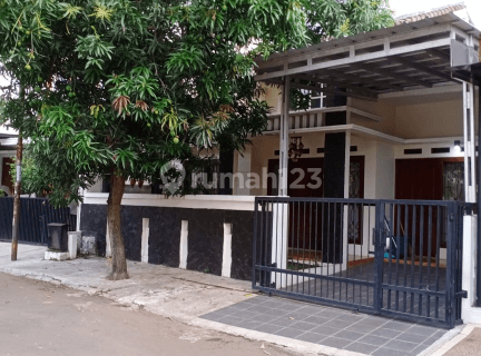 Rumah Bagus SHM di Kencana Loka 1