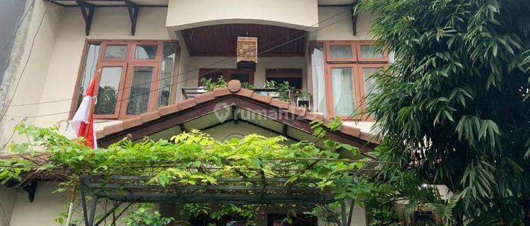 RUMAH LOKASI SEGITIGA EMAS 
INVESTASI TERBAIK DI JKT PUSAT 1