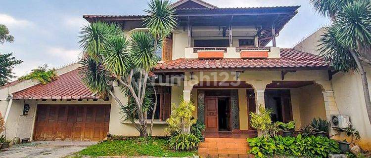 Modern tropical house in Cipete Cilandak 1