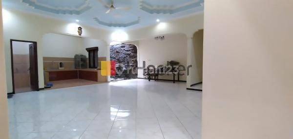 Rumah tengah kota di jalan Hiri 1