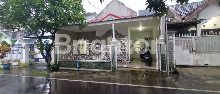 Rumah Baru Direnov di Titan Asri III Malang 1