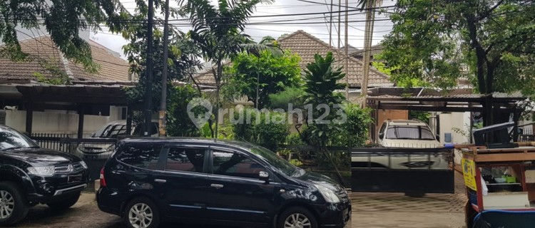 Rumah Hitung Tanah Untuk Komersil Di Kebayoran Baru 8630 WT 1
