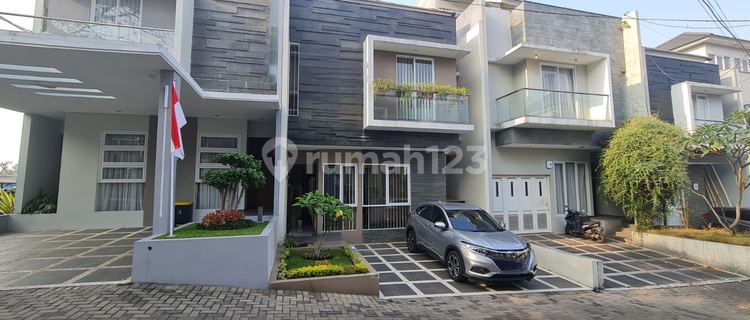 Rumah Minimalis Asri di Komplek Setra Glory, Bandung 1