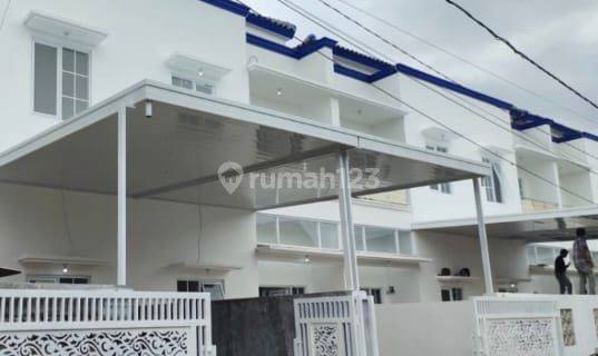 Rumah Siap Huni, Ada 2 Unit AC 1