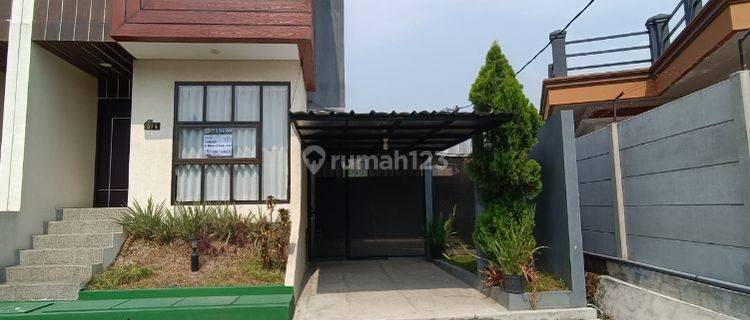 Rumah Bagus Siap Huni Full Furnished Di Bandung Selatan 1