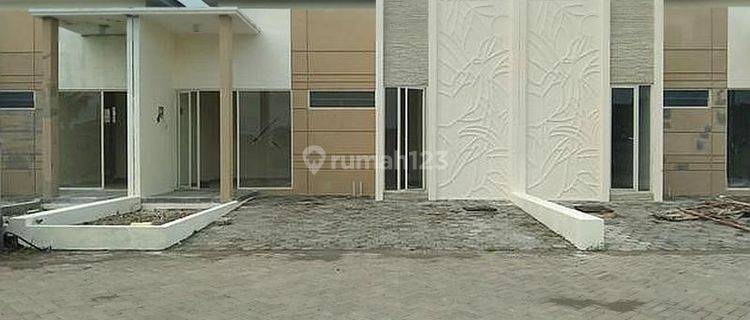 Frontage avenue, free biaya angsurn 2 jutaan DP bisa di cicil 24x 1