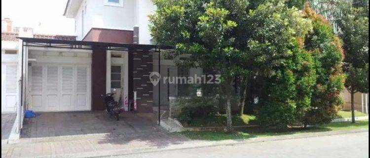 Rumah 2 Lantai asri Terawat Di Tatar Jingganagara Kota Baru Parahyangan 1