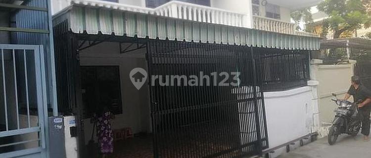 Rumah kavling polri blok G 1
