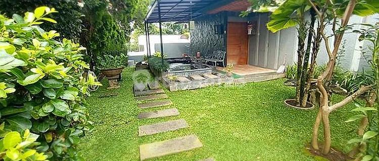 Rumah di Lokasi Perumahan Dago Pakar Resort 1