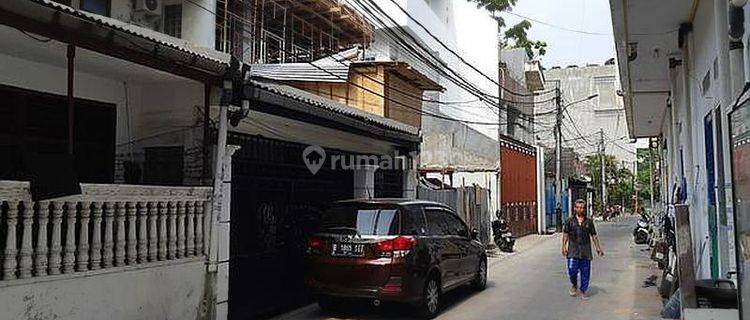 Rumah turun harga di Batu Tulis Jakarta Pusat 1