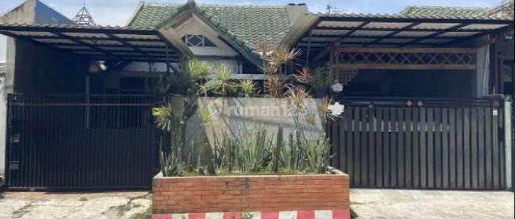 RUMAH NYAMAN  DAN SANGAT STRATEGIS  DICIKARANG BARU* 1