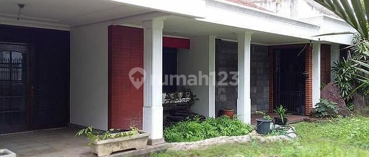 Rumah Hitung Tanah Cocok Untuk Perkantoran Ruang Usaha ataupun Bisnis 1