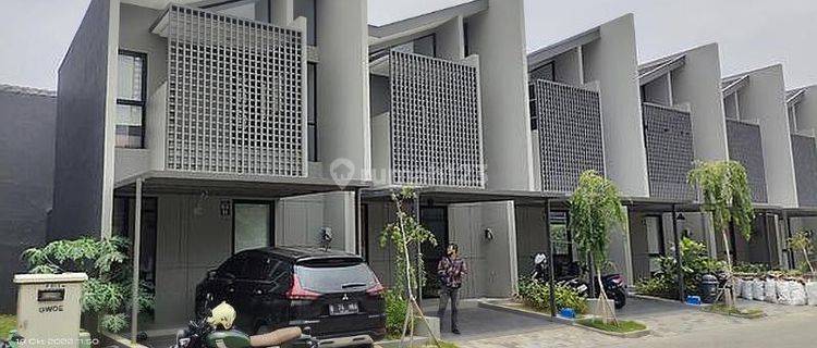 Rumah full furnished Grand wisata cluster O2 1