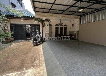 Disewakan rumah cocok untuk kantor di kalibata timur 1