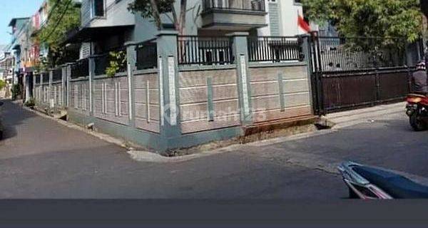 Rumah mewah 2lantai di jembatan Gambang ii. Bandengan Jakarta utara 1