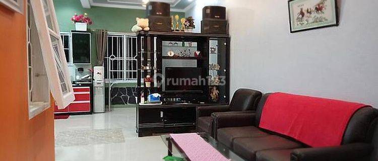 Dikontrakan rumag bagus fullfurnished di sentul city 1