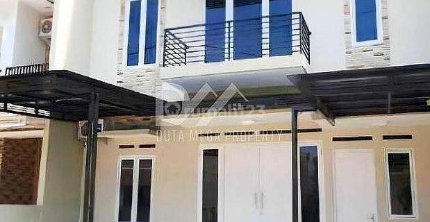 Rumah Siap Huni 2 Lt Murah Tanah Luas,cluster Kecil , Graha Raya  1