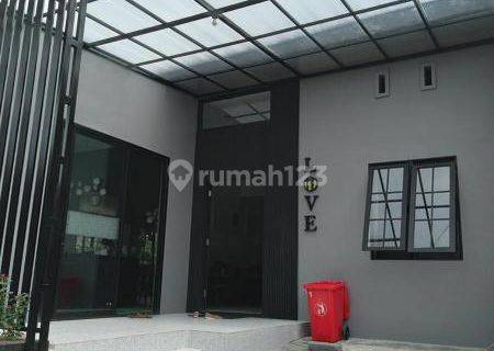 Jua Rumah Mewah Hoek Fully Furnished Baru Renovasi Di Sentul City 1