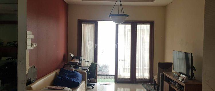 Rumah Strategis Dan Hook Di Pondok Labu Jakarta Selatan S6925 1