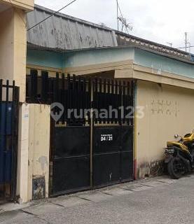 For Rent! Lokasi Strategis! Rumah Di Sunter! 1